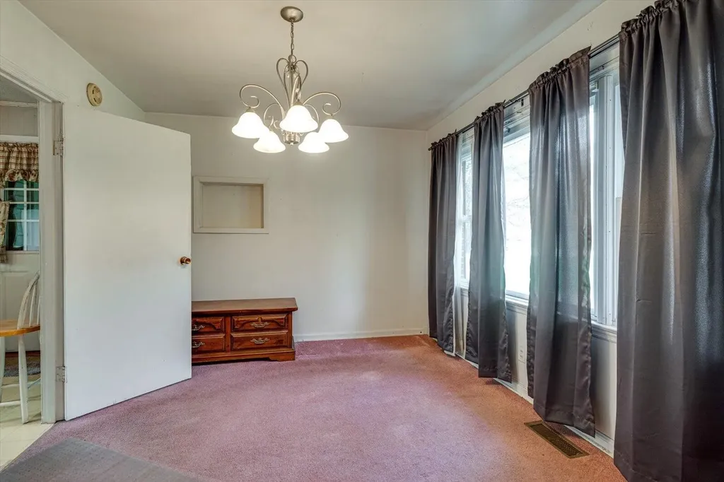 1985 Peavine Road Rock Spring GA 30739