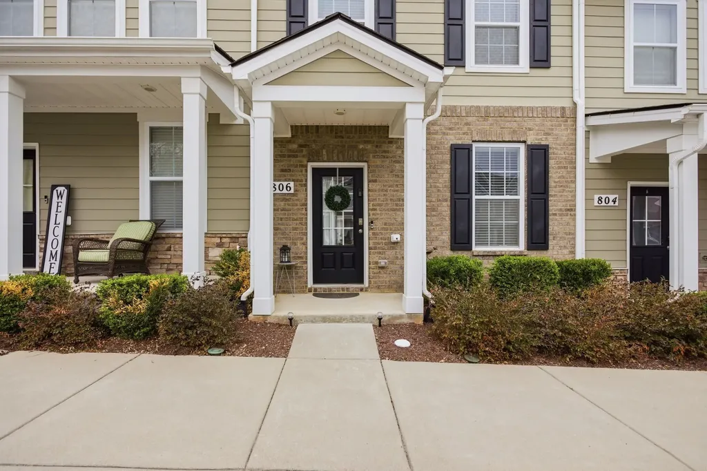 806 Dallas Drive Columbia TN 38401