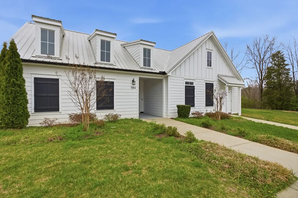 806 Dallas Drive Columbia TN 38401