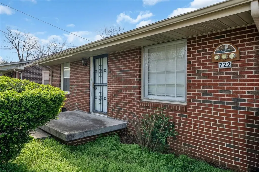 722 Minor Street Murfreesboro TN 37130