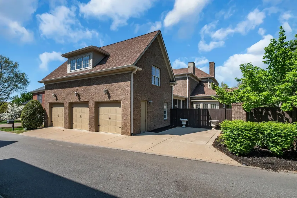 3128 Natoma Circle Thompsons Station TN 37179