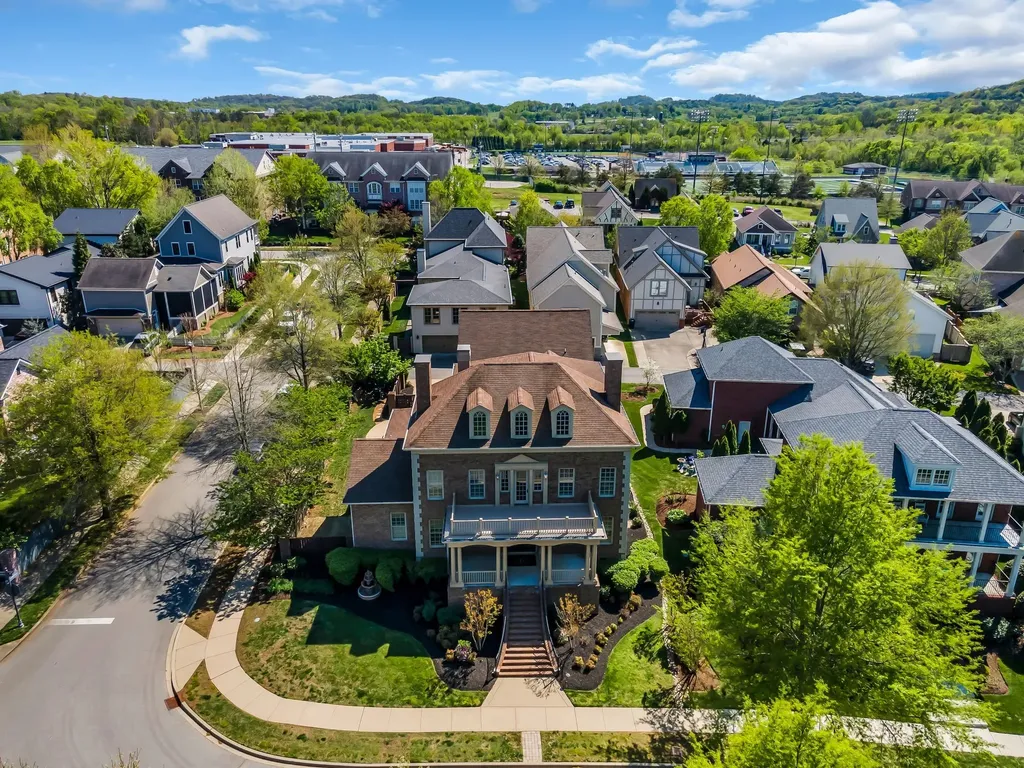 3128 Natoma Circle Thompsons Station TN 37179