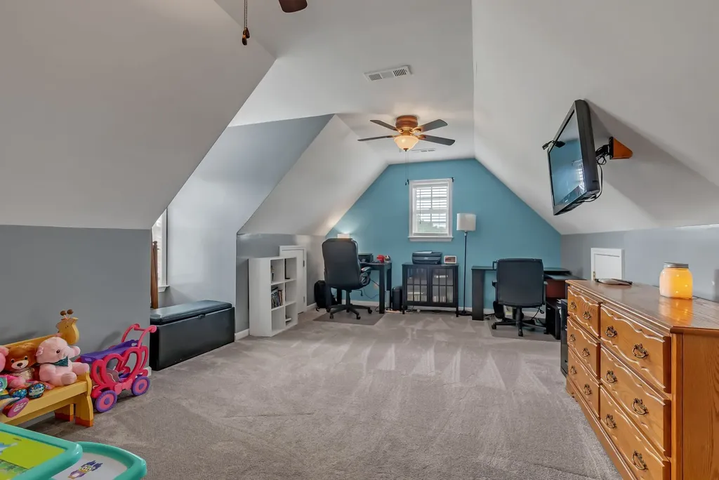 1305 Standing Stone Circle Columbia TN 38401