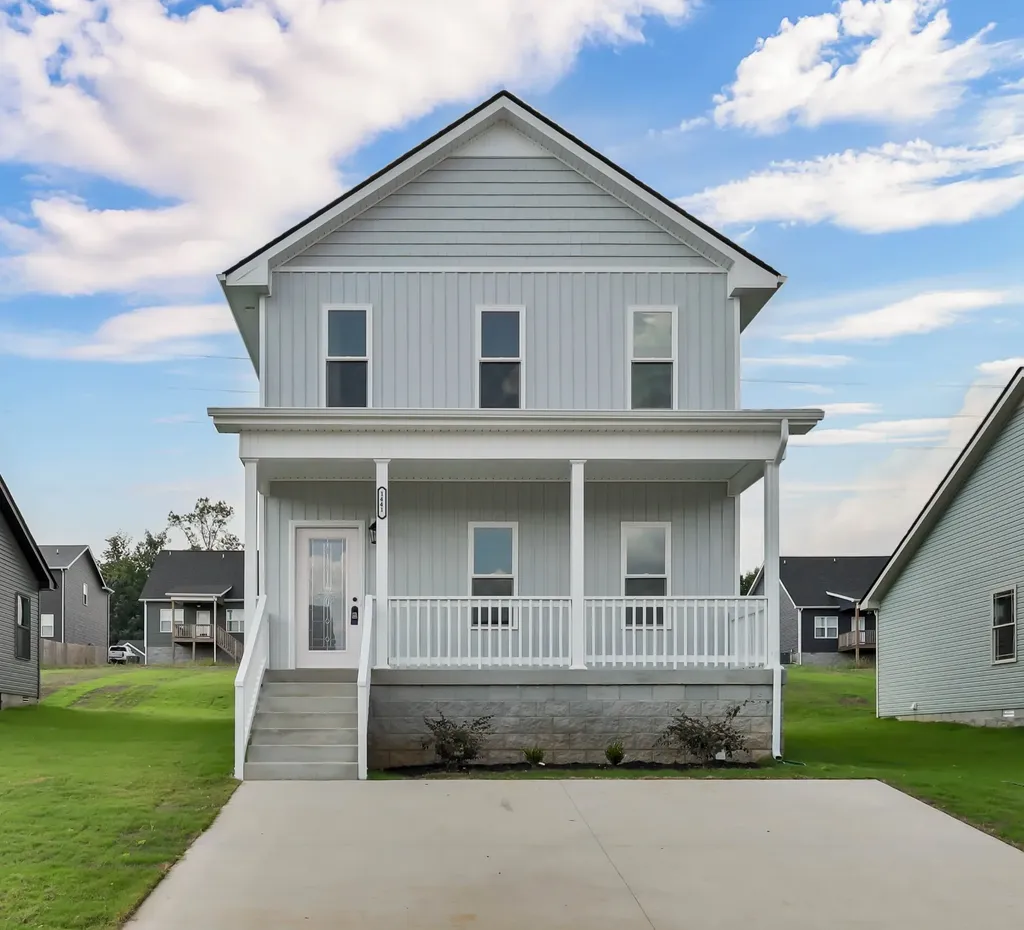 2667 Scott Drive Clarksville TN 37042