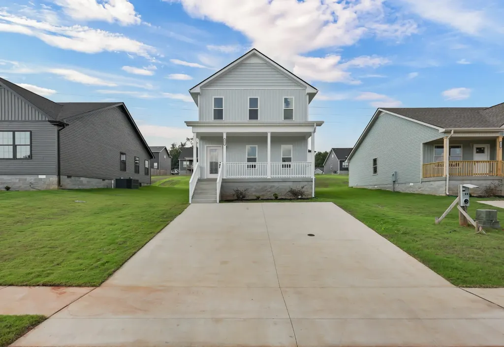 2667 Scott Drive Clarksville TN 37042