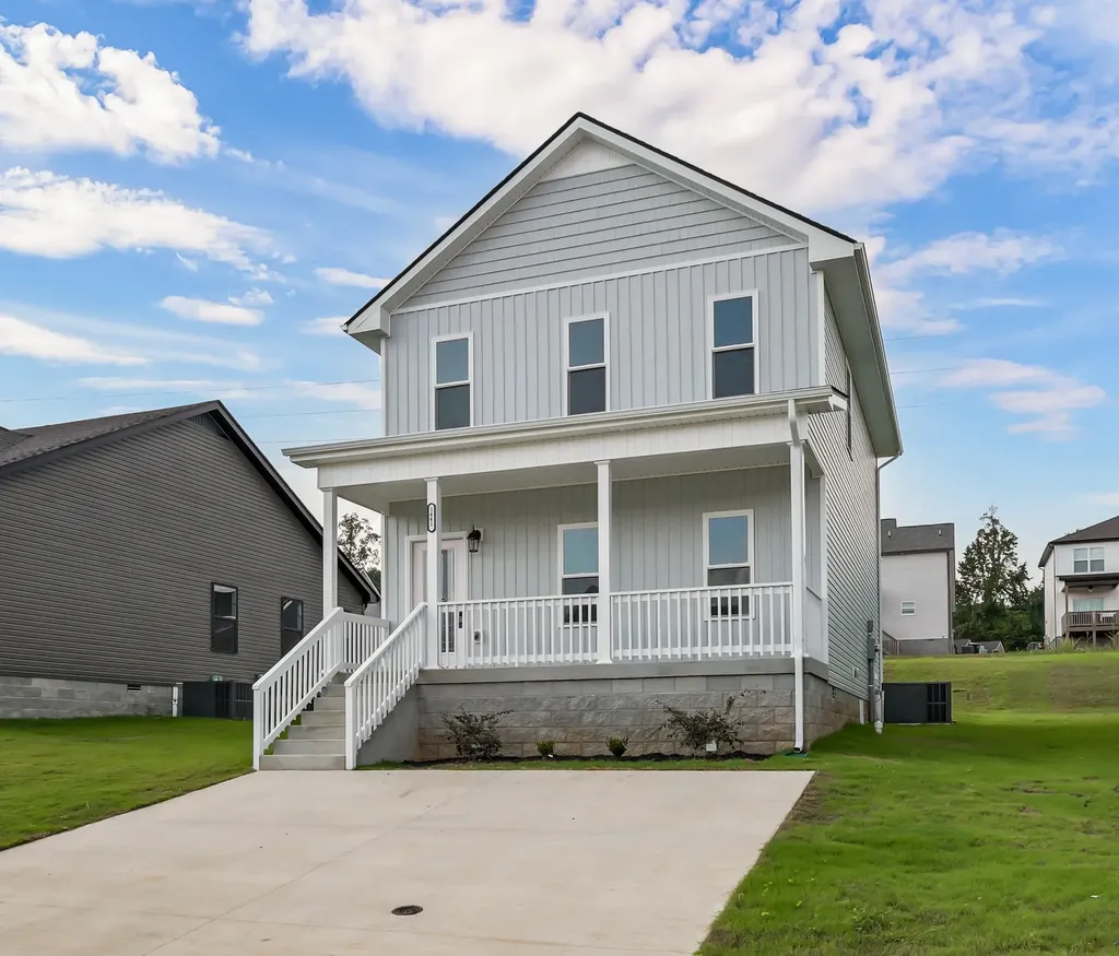 2667 Scott Drive Clarksville TN 37042