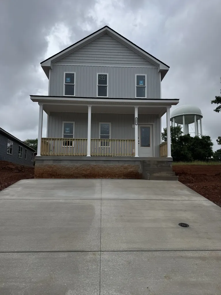 2667 Scott Drive Clarksville TN 37042