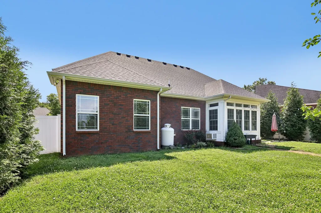 316 Amazonway Ridge Murfreesboro TN 37130