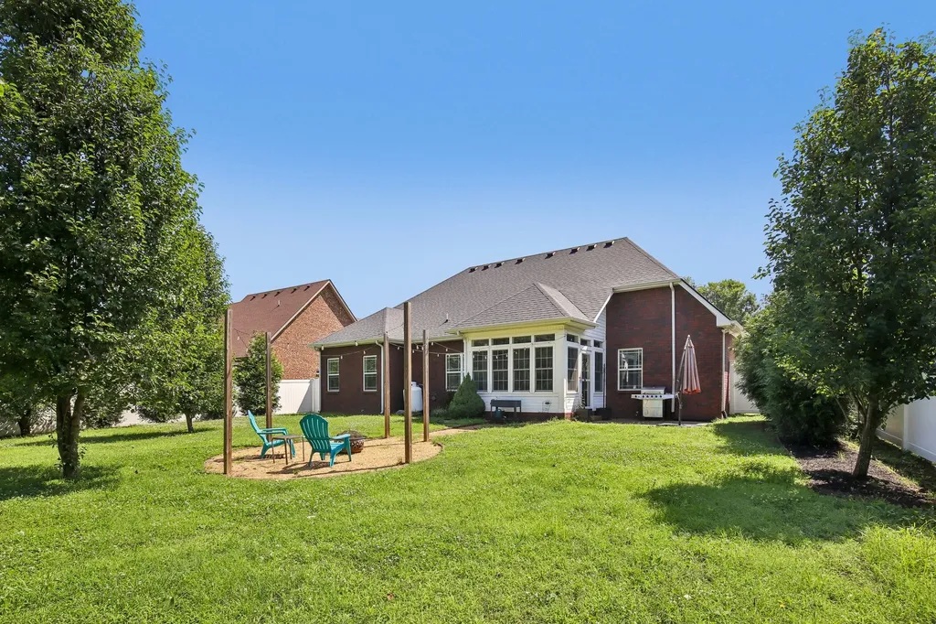 316 Amazonway Ridge Murfreesboro TN 37130