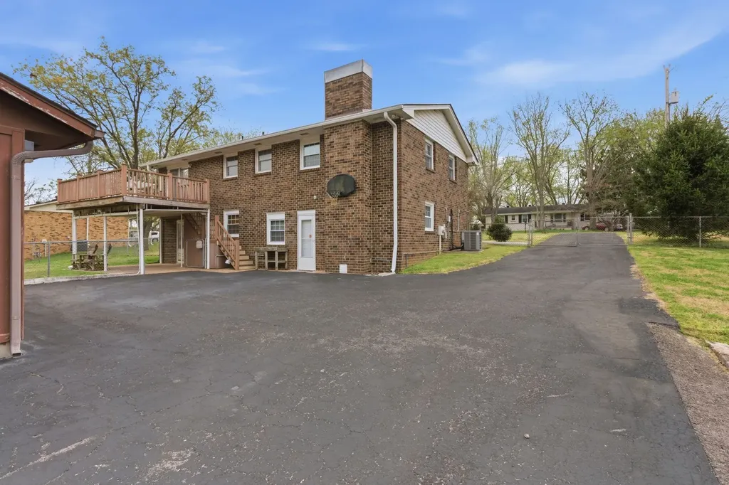 126 Robertson Avenue Greenbrier TN 37073
