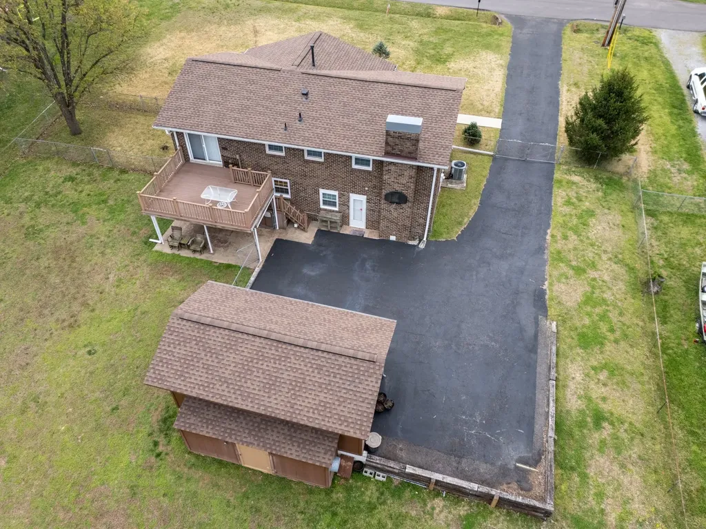 126 Robertson Avenue Greenbrier TN 37073