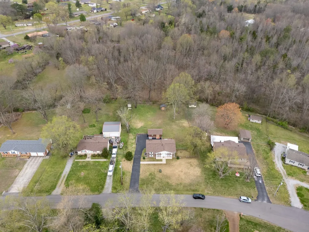 126 Robertson Avenue Greenbrier TN 37073