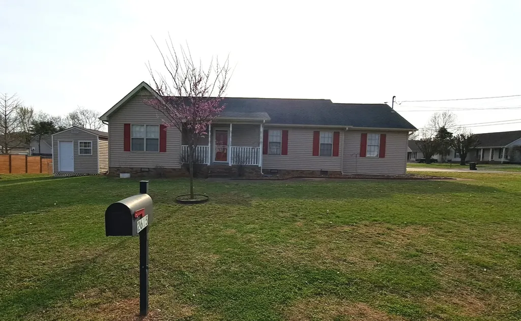 2615 Riverstone Drive Murfreesboro TN 37128