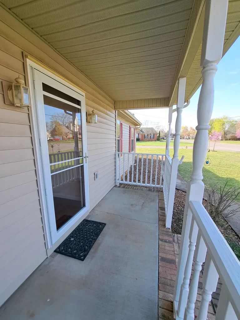 2615 Riverstone Drive Murfreesboro TN 37128