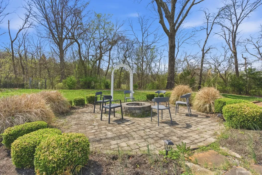 9337 Norwegian Red Drive Nolensville TN 37135