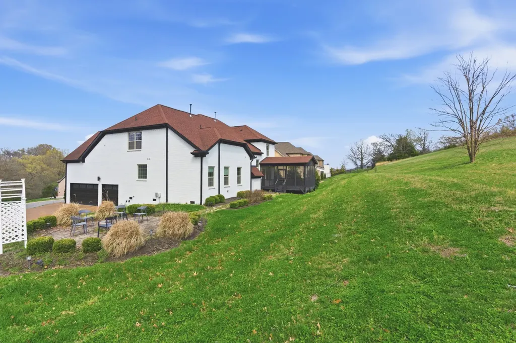 9337 Norwegian Red Drive Nolensville TN 37135