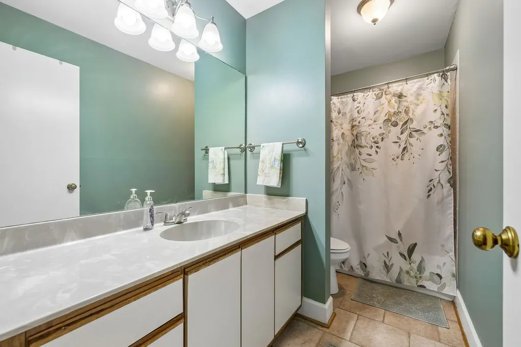 213 Riverstone Court Nashville TN 37214