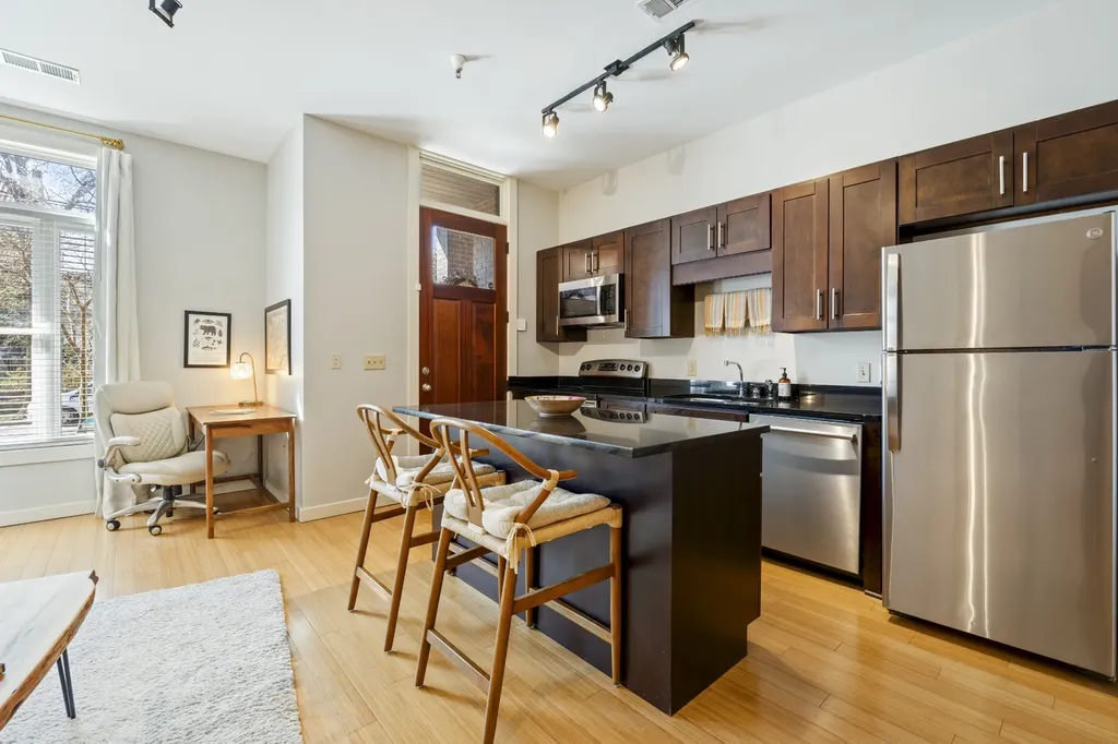 1704 18th Ave, S Nashville TN 37212