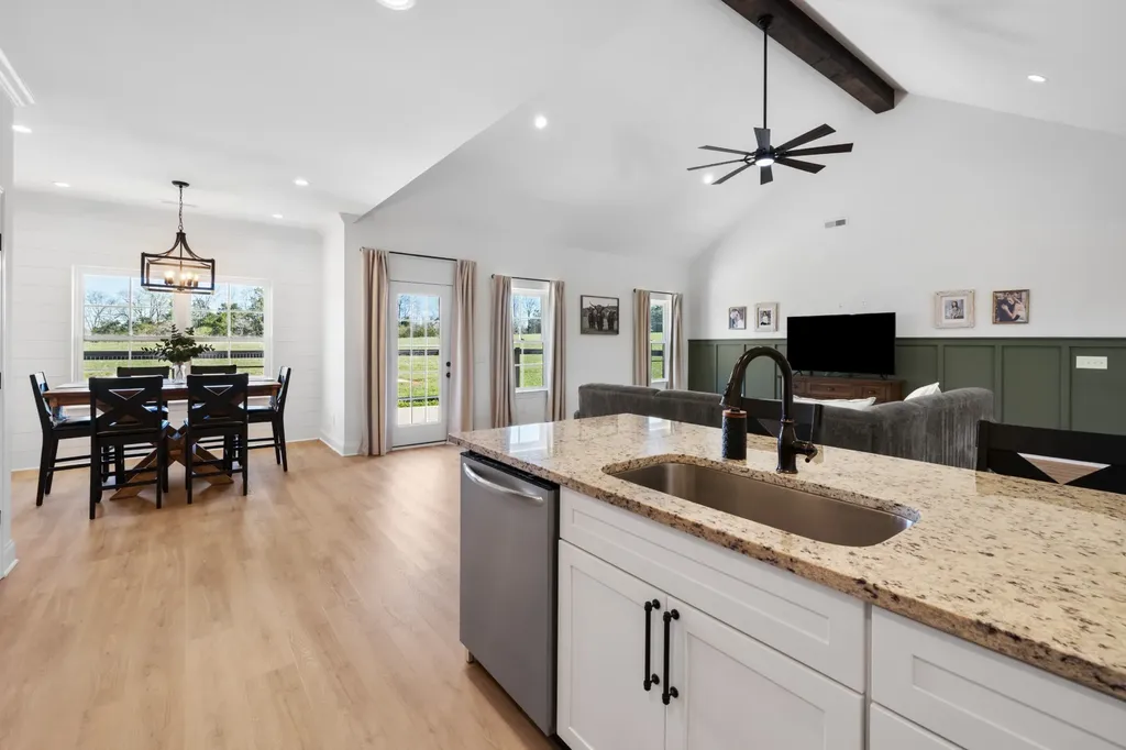 1314 Halls Mill Road Unionville TN 37180