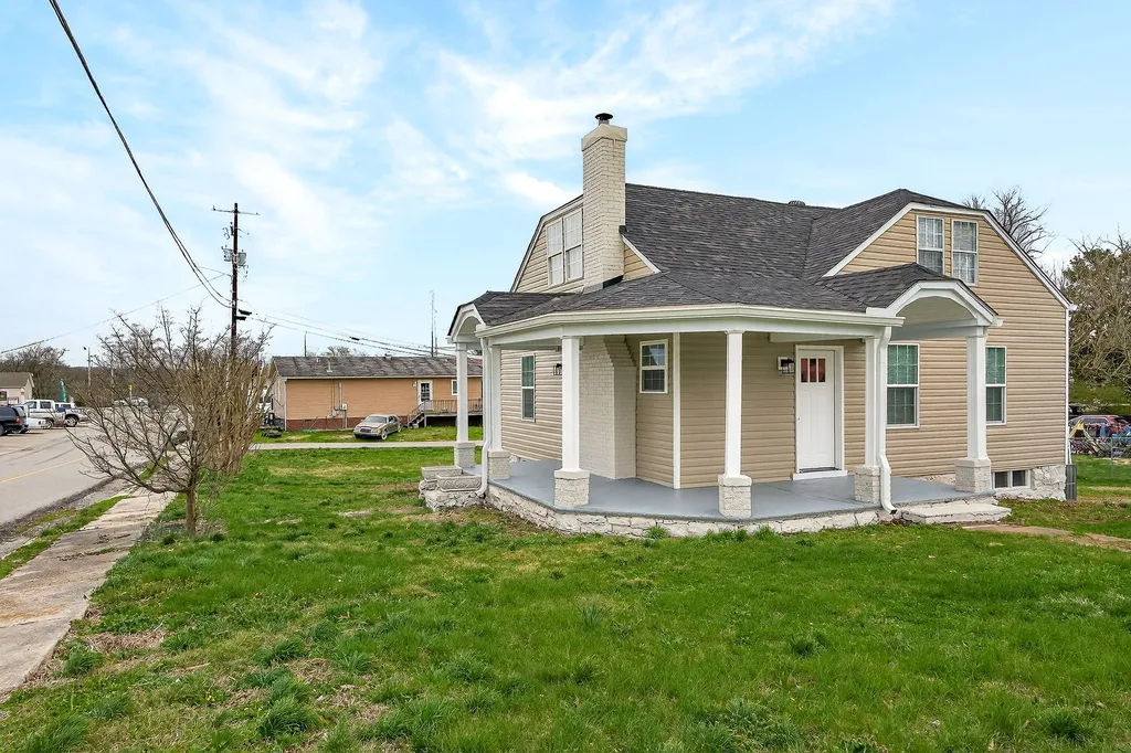 338 Clark Street Sparta TN 38583