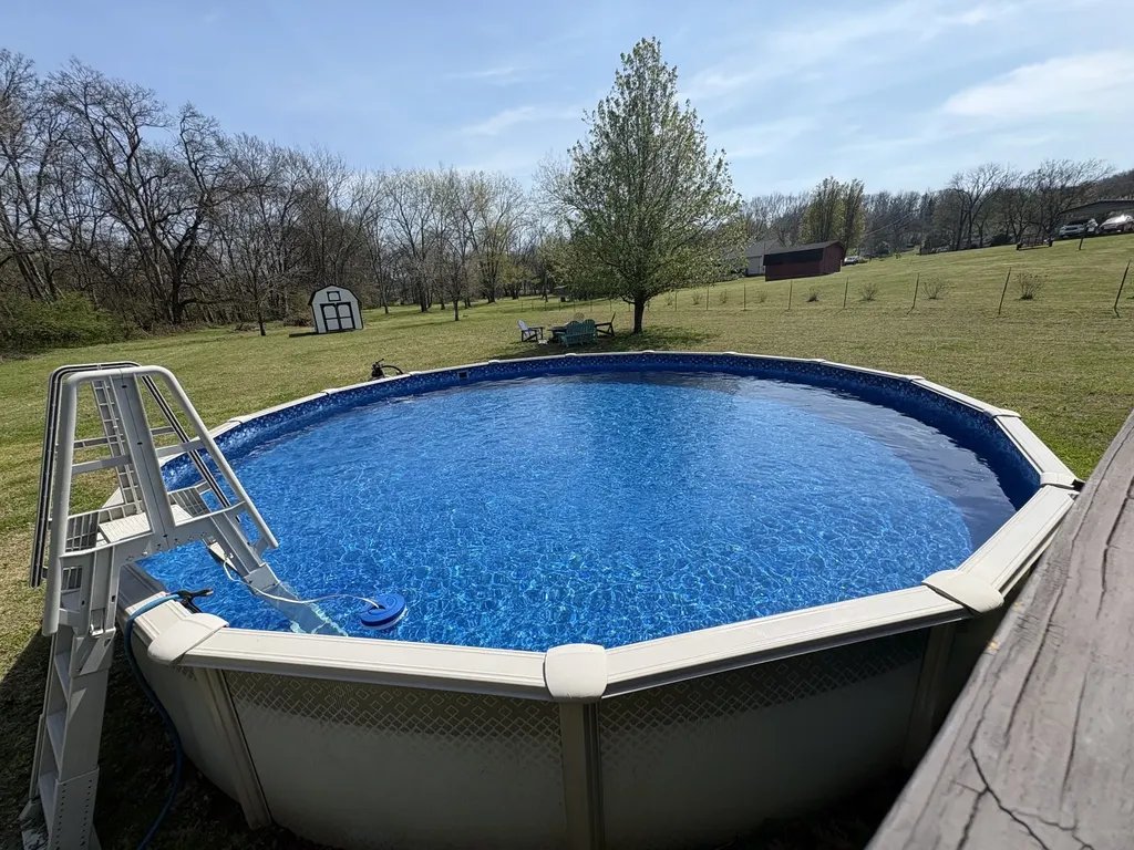 1917 Frank Moore Road Culleoka TN 38451