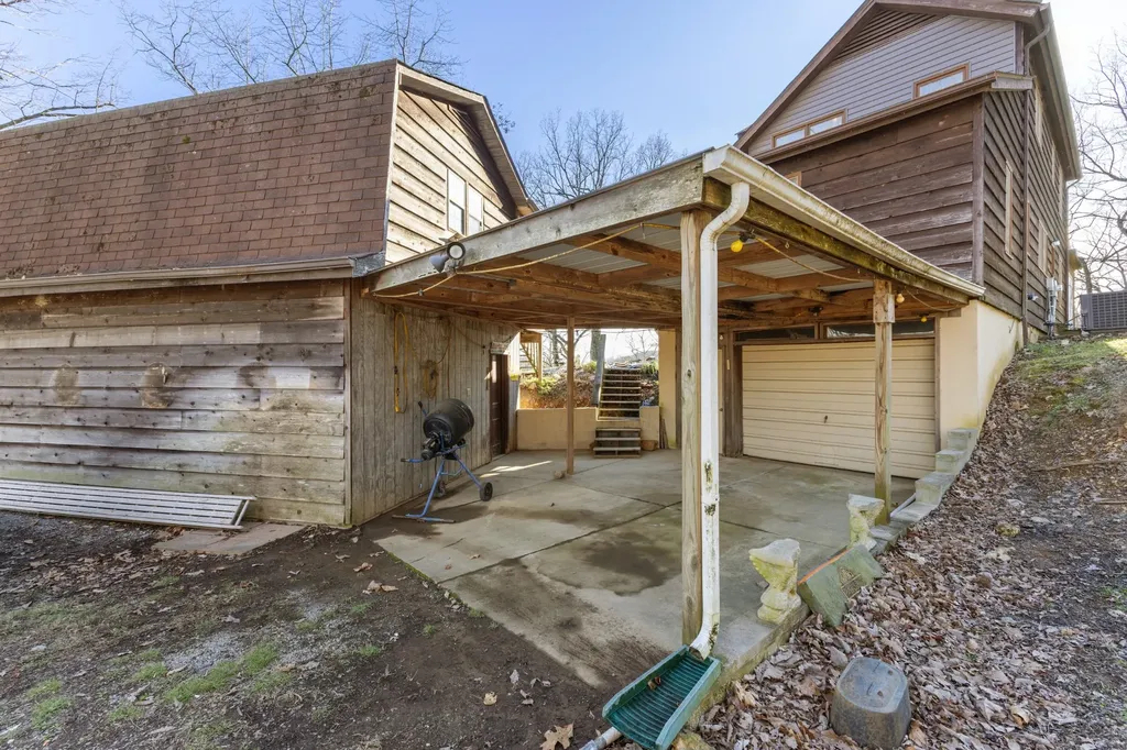 2114 Scotty Parker Road Gallatin TN 37066