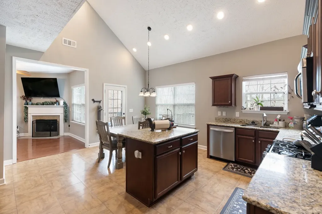 8109 Ochoa Lane Brentwood TN 37027