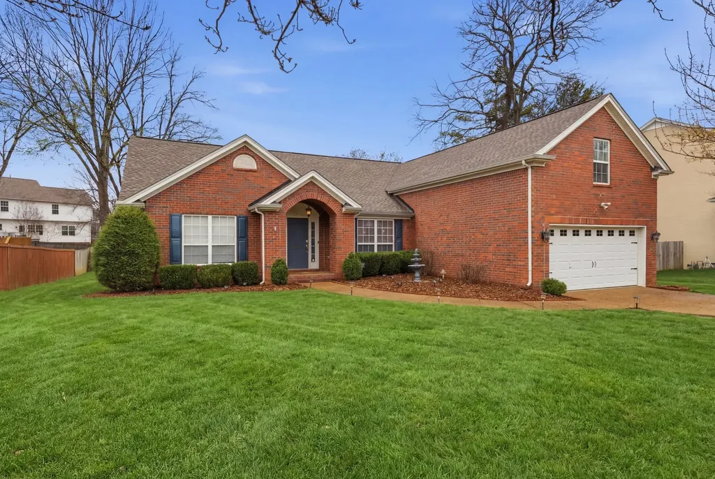2922 Burtonwood Drive Spring Hill TN 37174