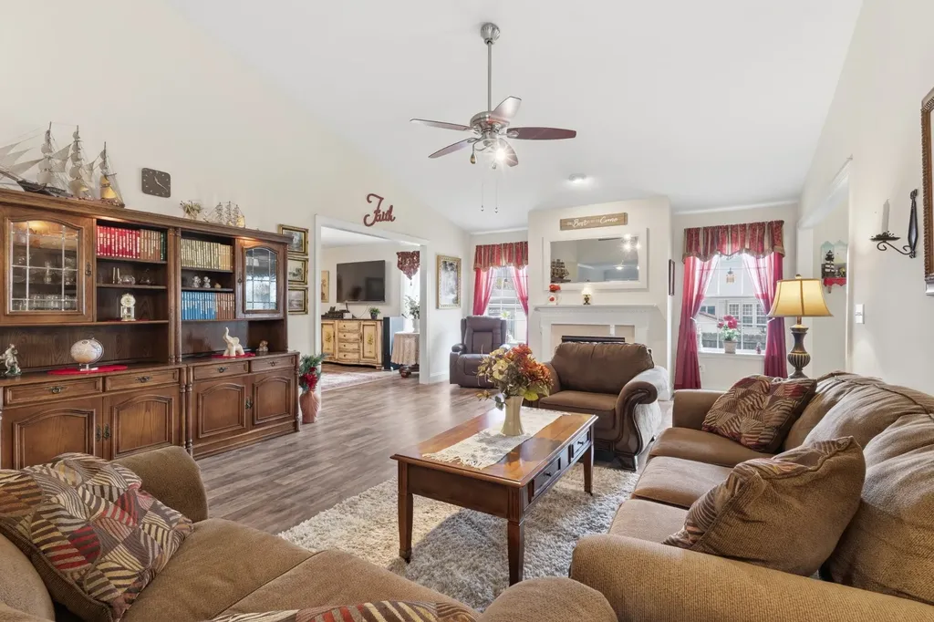 2922 Burtonwood Drive Spring Hill TN 37174