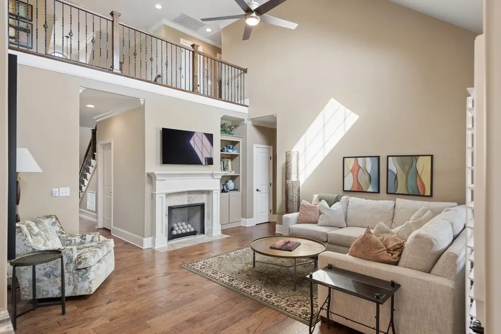 105 Carly Close, W Hendersonville TN 37075