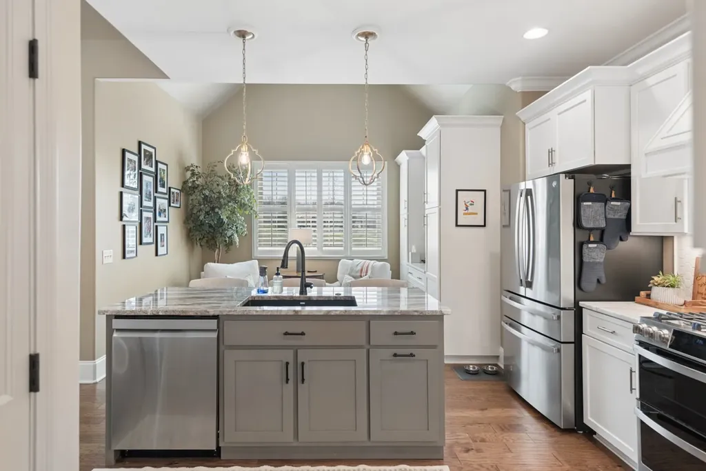 105 Carly Close, W Hendersonville TN 37075