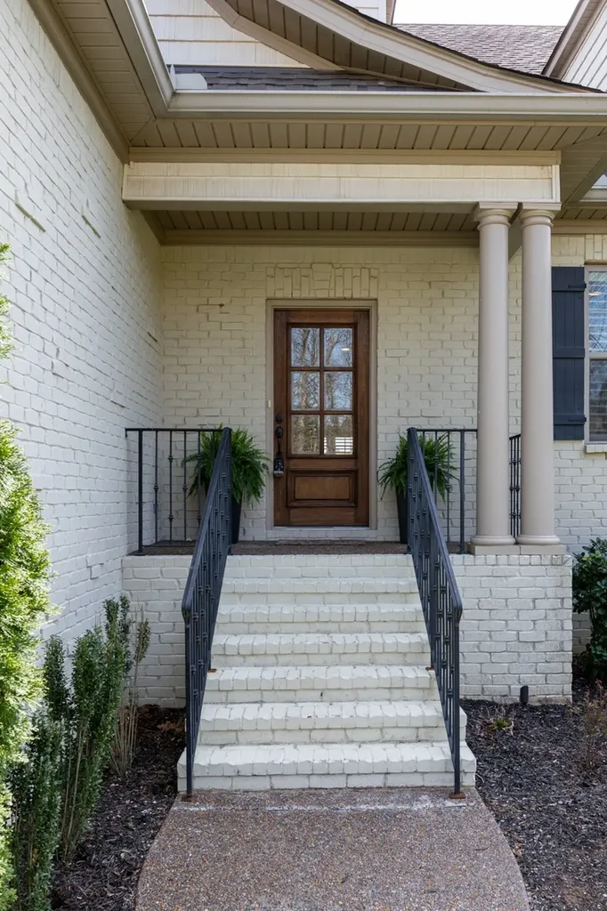105 Carly Close, W Hendersonville TN 37075