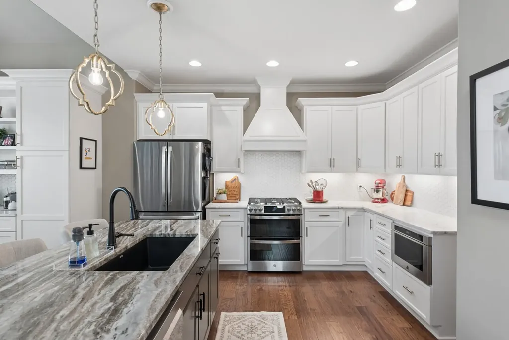 105 Carly Close, W Hendersonville TN 37075