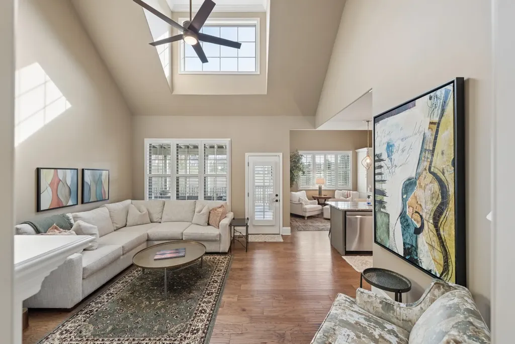 105 Carly Close, W Hendersonville TN 37075