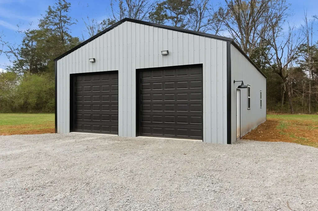 2320 Snake Town Road Chapel Hill TN 37034