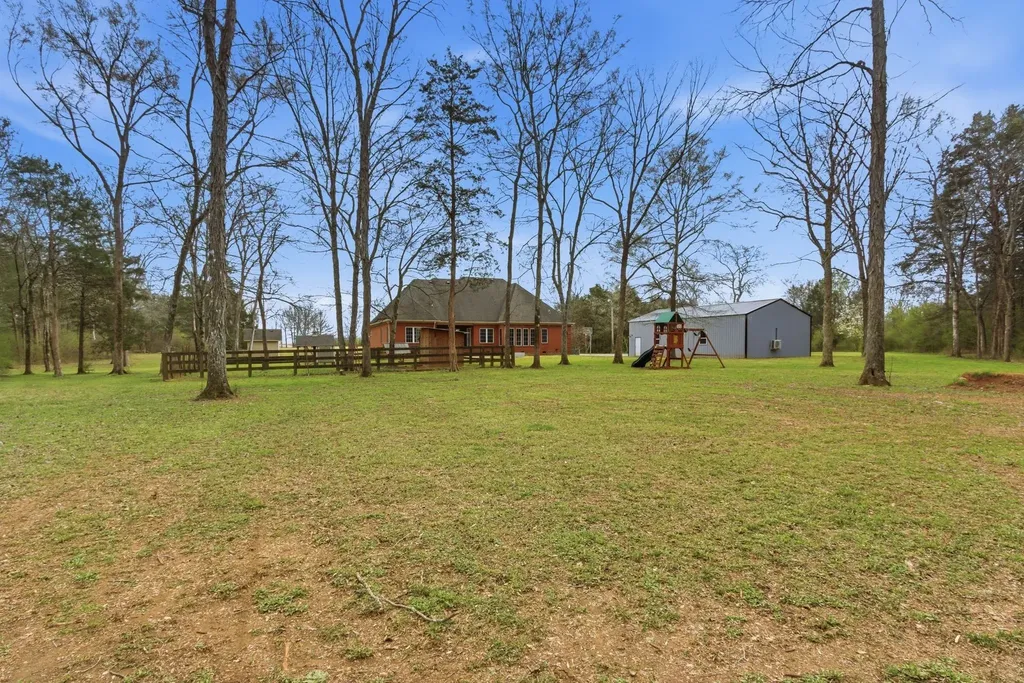 2320 Snake Town Road Chapel Hill TN 37034