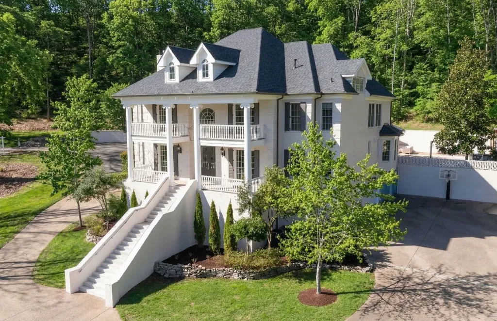 2183 S Berrys Chapel Road Franklin TN 37069