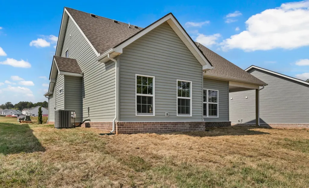 1123 Mourning Cloak Drive Clarksville TN 37043