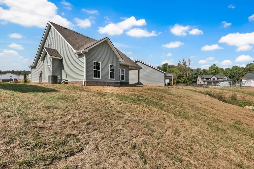 1123 Mourning Cloak Drive Clarksville TN 37043