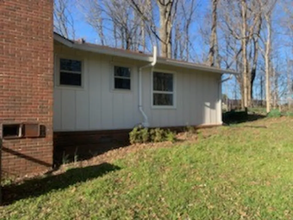 864 Tom Osborne Road Columbia TN 38401