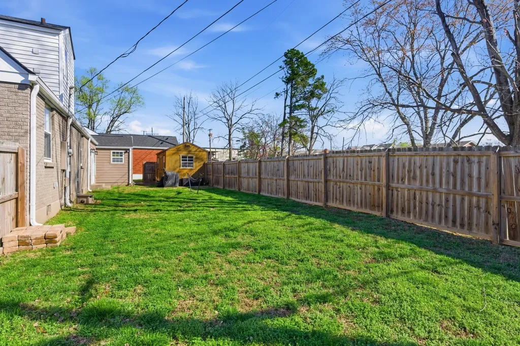 813 Bryan Street Old Hickory TN 37138