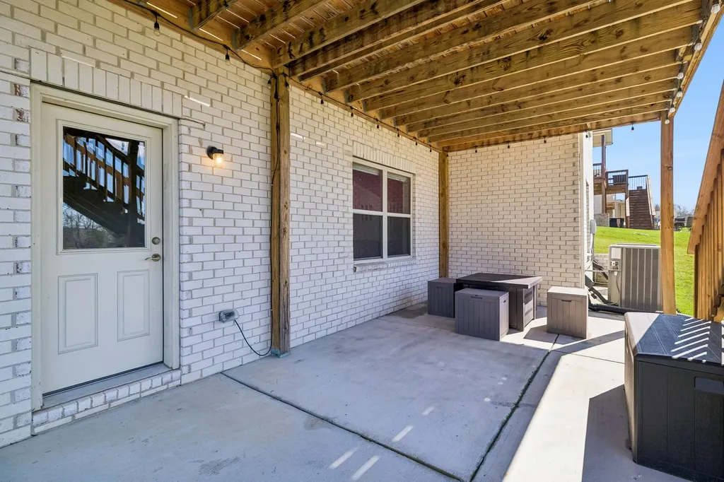 120 Macy Drive Hendersonville TN 37075