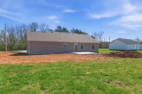 1605 Paynes Church Road Winchester TN 37398