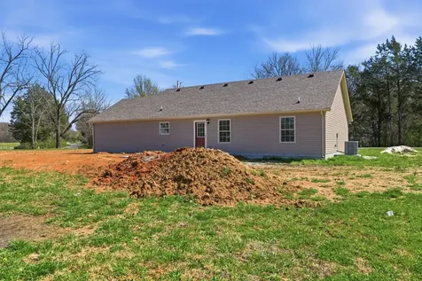 1605 Paynes Church Road Winchester TN 37398