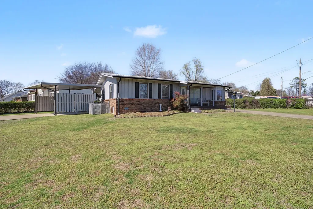 806 Dahlia Drive Lebanon TN 37087