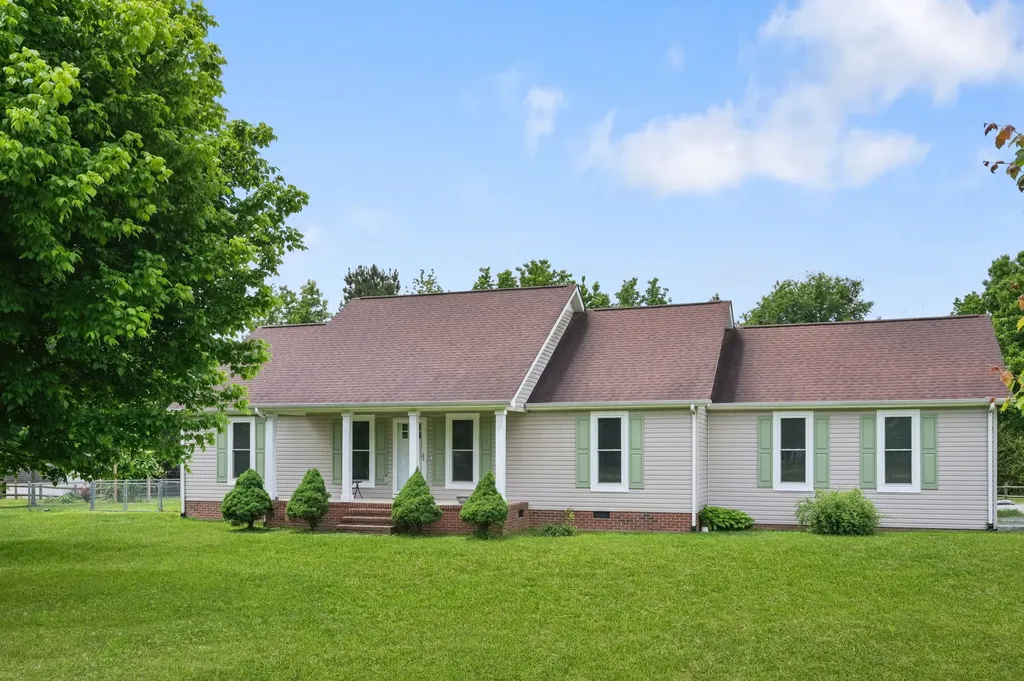 14 Long Meadow Drive Fayetteville TN 37334