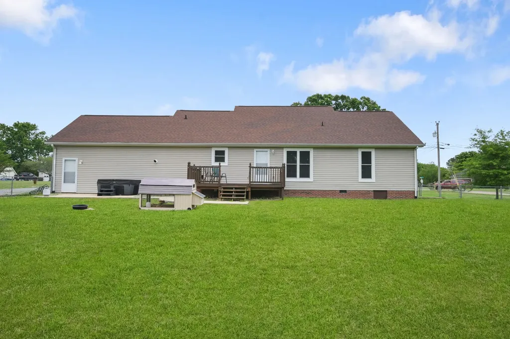 14 Long Meadow Drive Fayetteville TN 37334