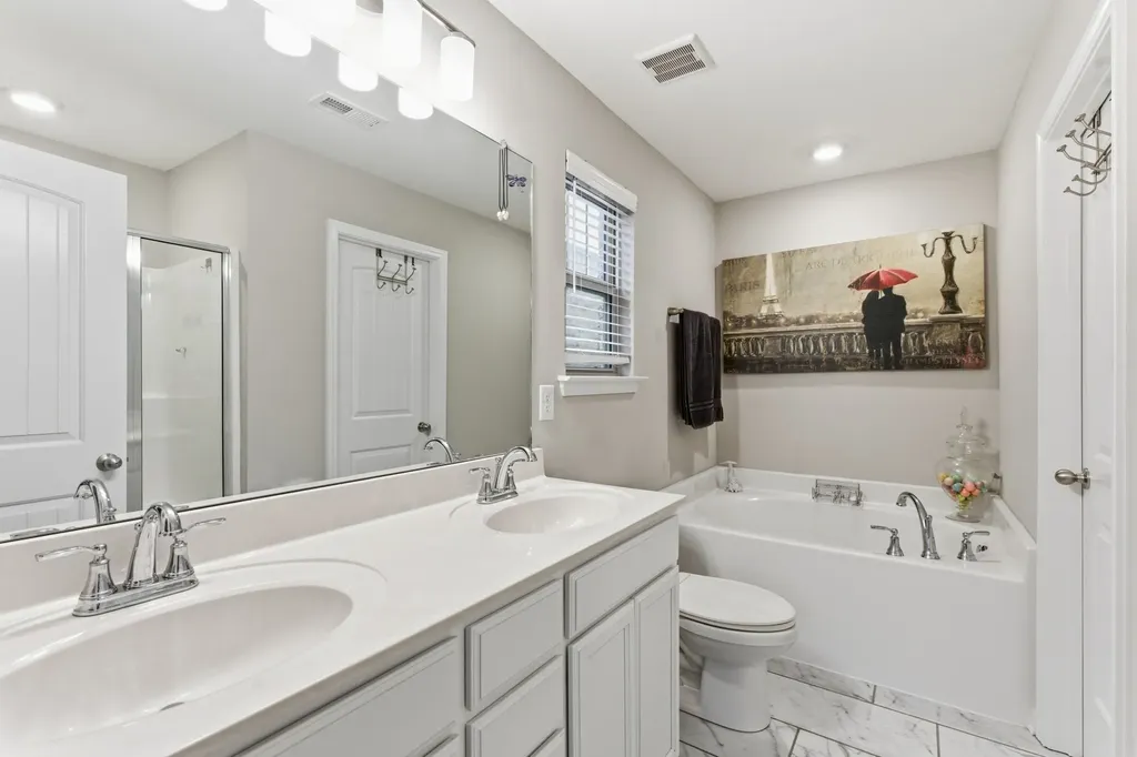 140 Rising Pvt Lane Gallatin TN 37066