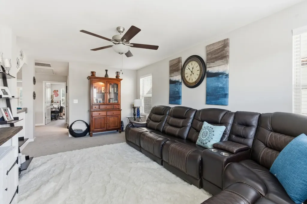 140 Rising Pvt Lane Gallatin TN 37066
