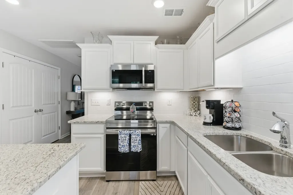 140 Rising Pvt Lane Gallatin TN 37066